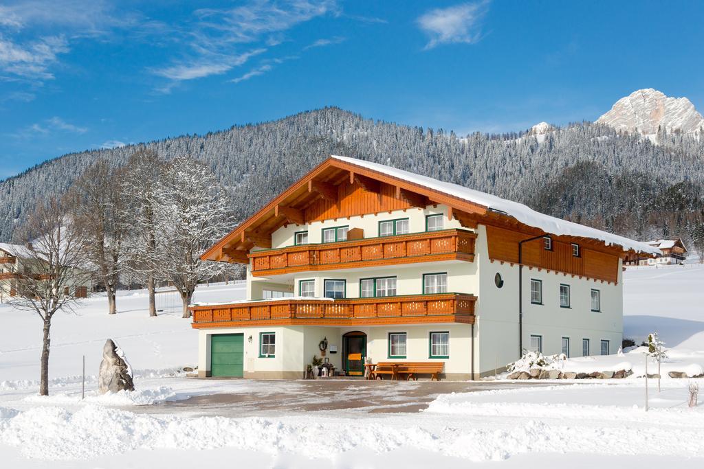 Pernerhof Apartment Ramsau am Dachstein Bagian luar foto